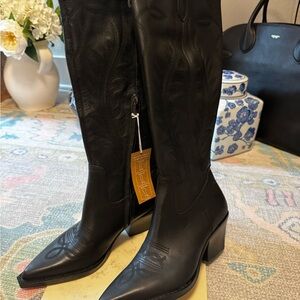 Dolce Vita Black Leather Knee-high cowboy Boots NWT